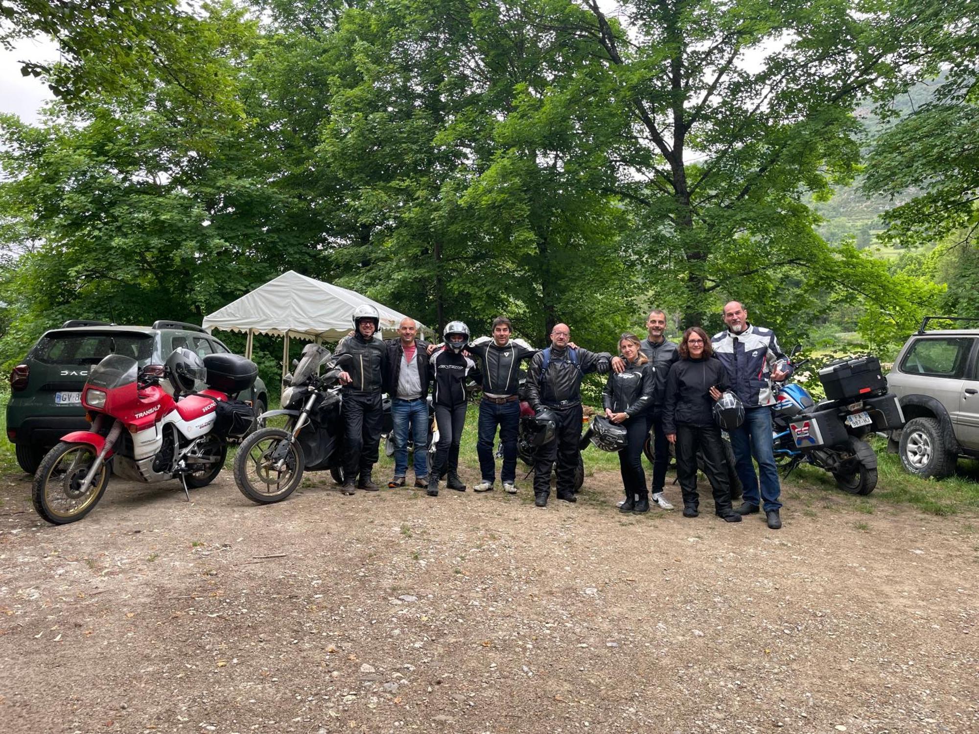 Gite D'Etape Bastide Petra Castellana Verdon Кастелан Екстериор снимка
